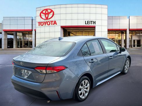 Used 2026 Toyota Corolla LE image 5
