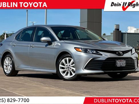 Certified 2024 Toyota Camry LE image 1