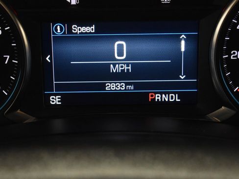 Used 2024 Chevrolet Equinox LT w/ LPO, Floor Liner Package image 20