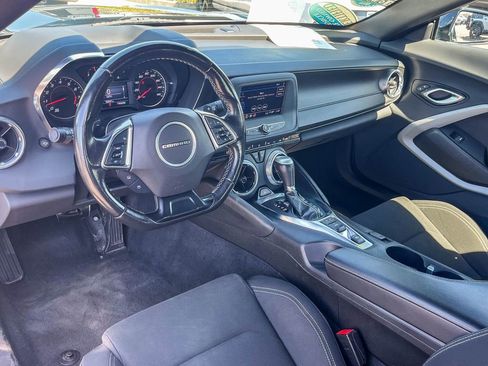 Certified 2023 Chevrolet Camaro LT image 17