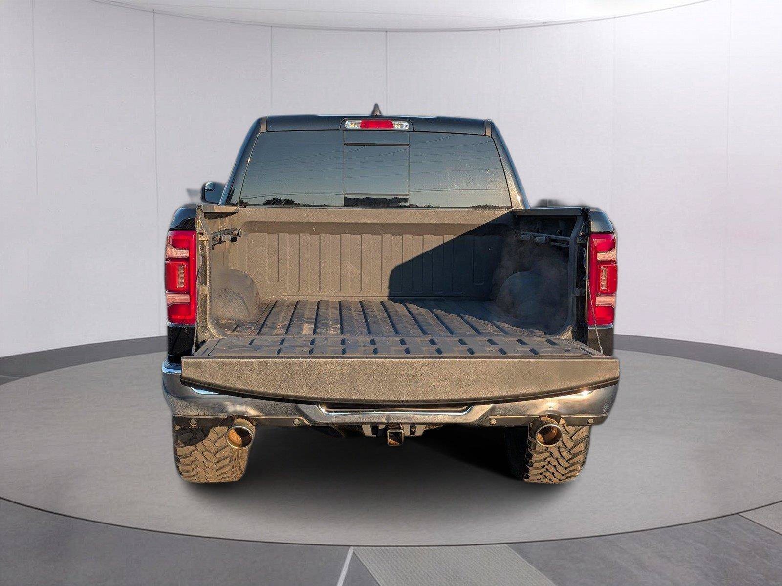 Used 2021 RAM 1500 Laramie AWD/4WD image 6