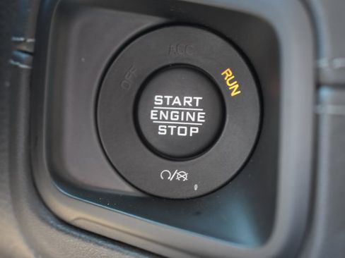 Used 2024 Jeep Wrangler Unlimited Rubicon 4xe w/ Technology Group AWD/4WD image 30