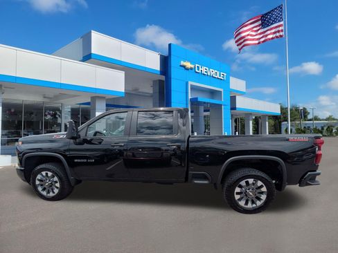 Used 2026 Chevrolet Silverado 2500 Custom w/ Custom Value Package AWD/4WD image 6