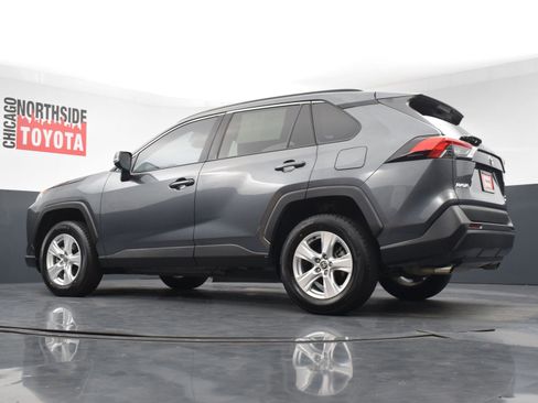 Used 2021 Toyota RAV4 XLE AWD/4WD image 25