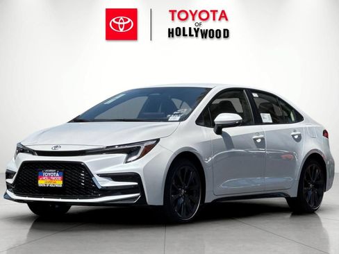 New 2026 Toyota Corolla SE FWD image 7