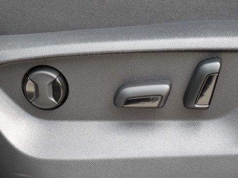 New 2026 Volkswagen Atlas Peak Edition image 21