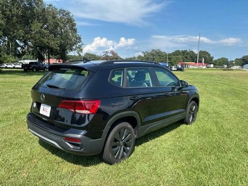 Used 2024 Volkswagen Taos S FWD image 13