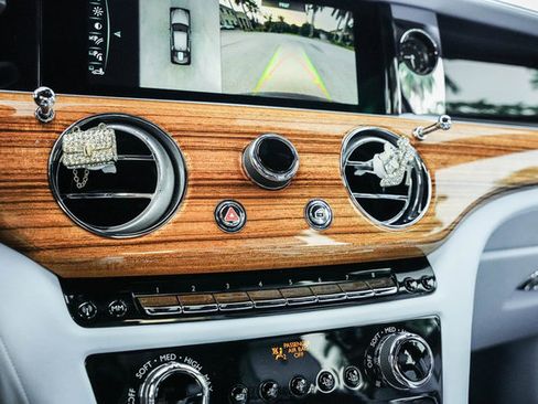 Used 2022 Rolls-Royce Ghost AWD/4WD image 29
