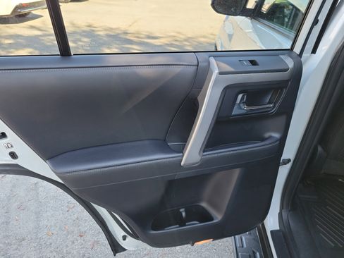 Used 2024 Toyota 4Runner SR5 Premium image 24