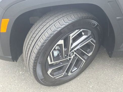 Certified 2025 Hyundai Tucson Limited image 46
