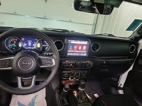 Used 2023 Jeep Wrangler Unlimited Rubicon 4xe w/ Cold Weather Group image 8