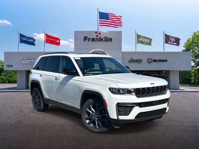 New 2026 Jeep Grand Cherokee Limited AWD/4WD image 1
