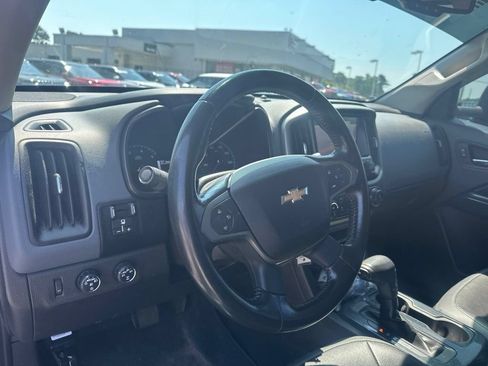 Used 2016 Chevrolet Colorado Z71 AWD/4WD image 13