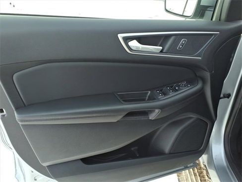 Certified 2022 Ford Edge SEL w/ Convenience Package image 12