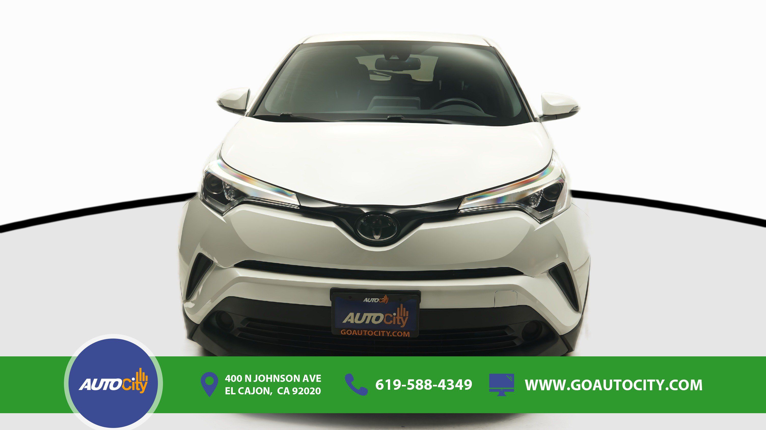 Used 2019 Toyota C-HR LE FWD image 4
