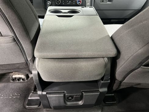 Used 2024 Ford F350 XLT image 20