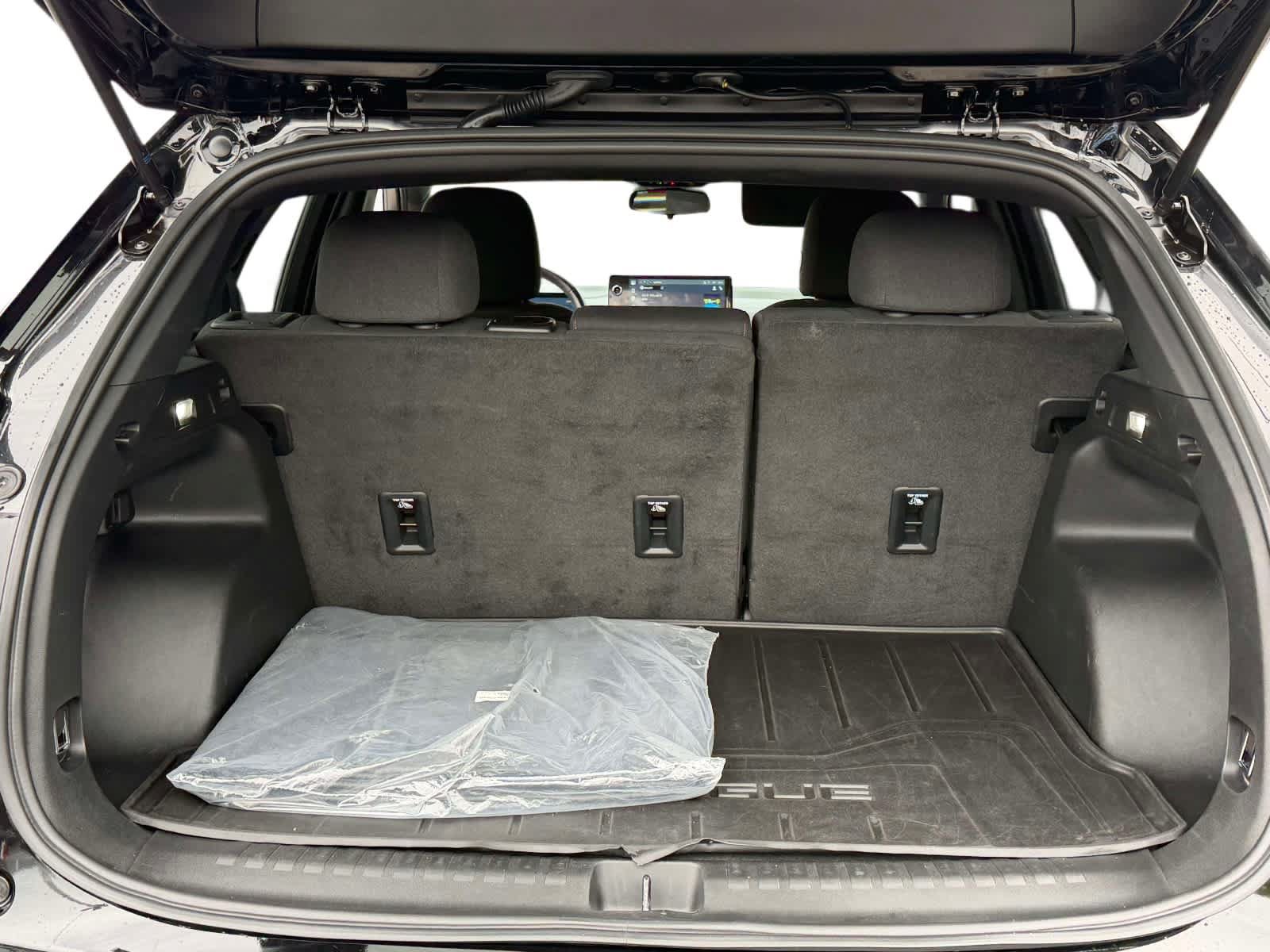Used 2024 Honda Prologue EX image 8