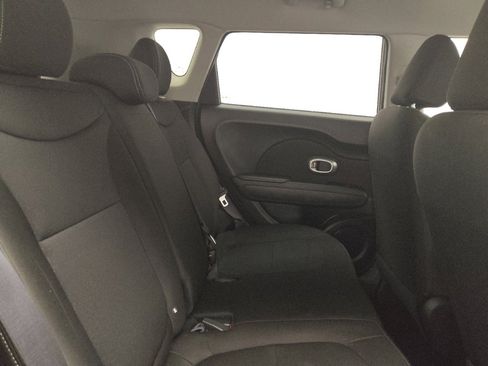 Used 2016 Kia Soul w/ Convenience Package image 19