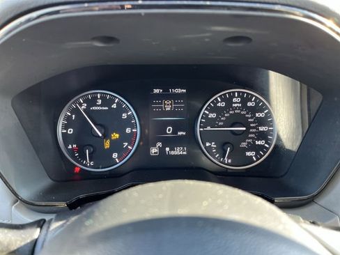 Used 2020 Subaru Legacy image 12