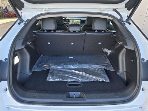 New 2026 Nissan Leaf Platinum+ image 12