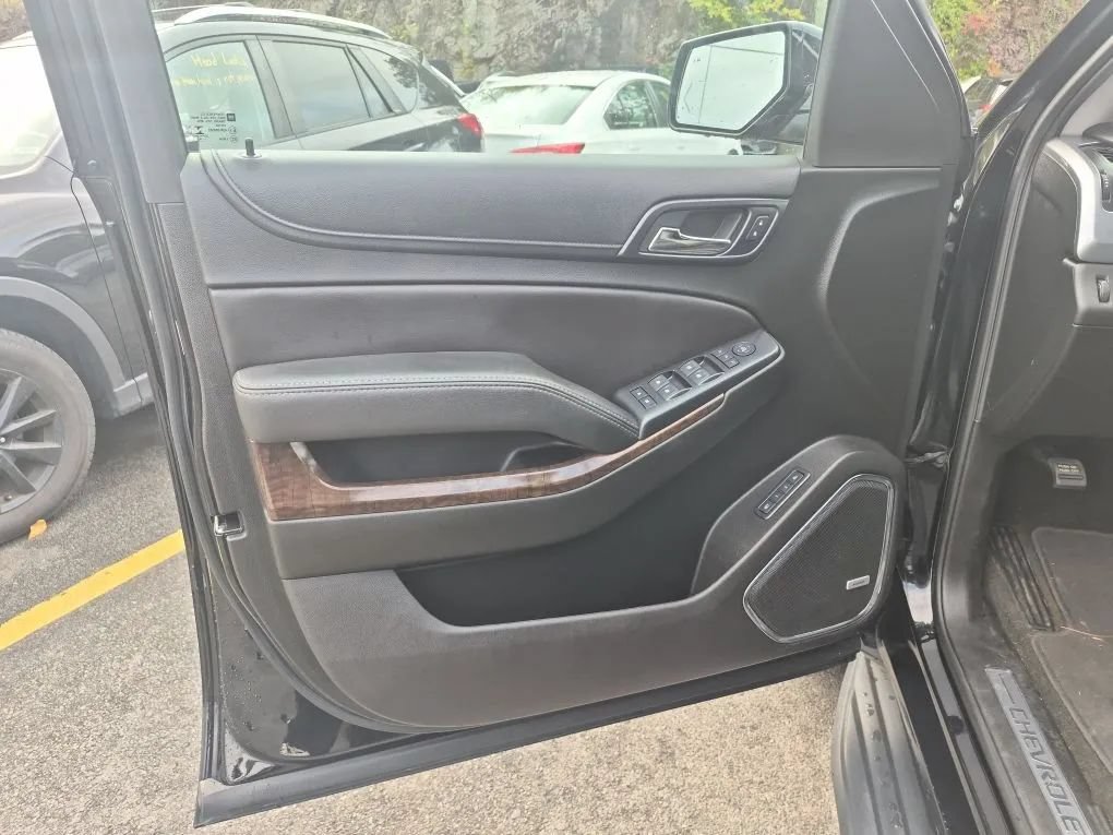 Used 2018 Chevrolet Tahoe LT AWD/4WD image 12