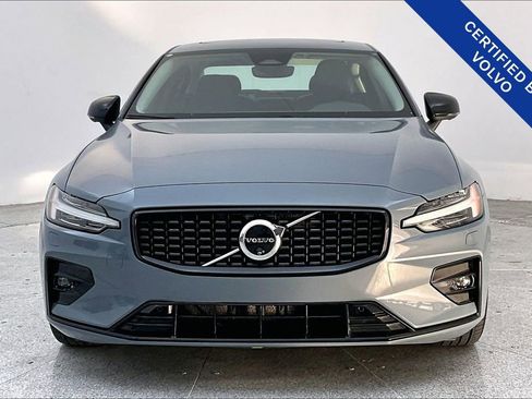 Certified 2024 Volvo S60 B5 Plus image 5