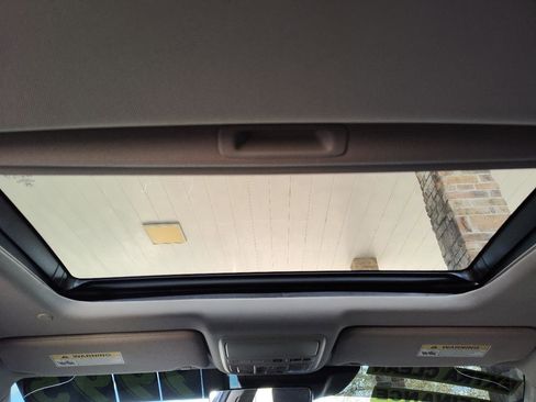 Used 2018 Honda Accord Touring image 21