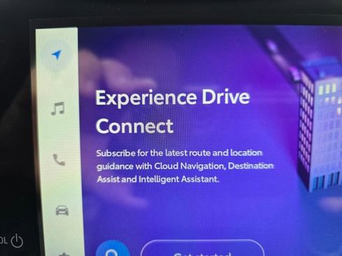 Used 2025 Toyota Tacoma SR5 image 11