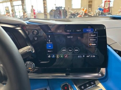 Used 2020 Chevrolet Corvette Stingray Premium Cpe w/ 3LT Preferred Equipment Group RWD image 28