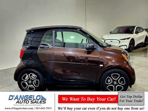 Used 2019 smart fortwo electric drive image 8