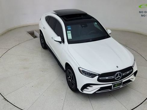 Used 2025 Mercedes-Benz GLC 300 4MATIC image 79