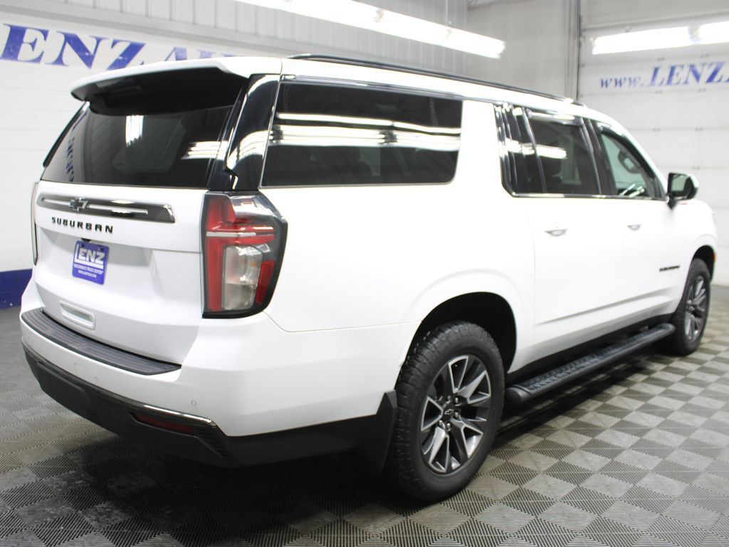 Used 2021 Chevrolet Suburban Z71 AWD/4WD image 6