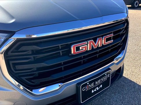 Used 2024 GMC Terrain SLE image 36