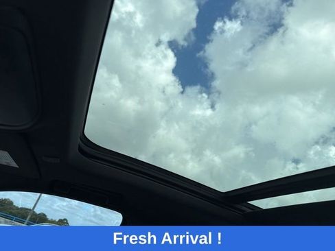 Used 2022 Chevrolet Tahoe RST w/ Luxury Package RWD image 12