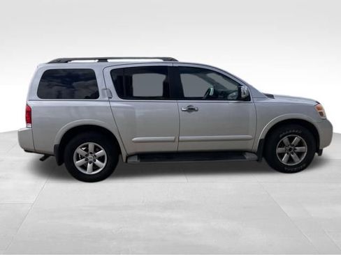 Used 2012 Nissan Armada SV image 3