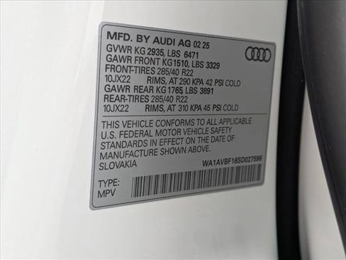 New 2025 Audi Q8 Premium w/ Black Optic Package AWD/4WD image 19
