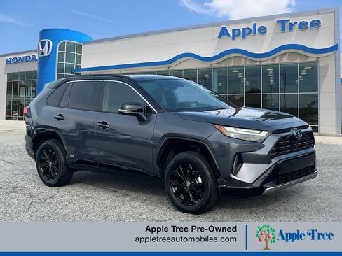 Used 2023 Toyota RAV4 XSE image 2