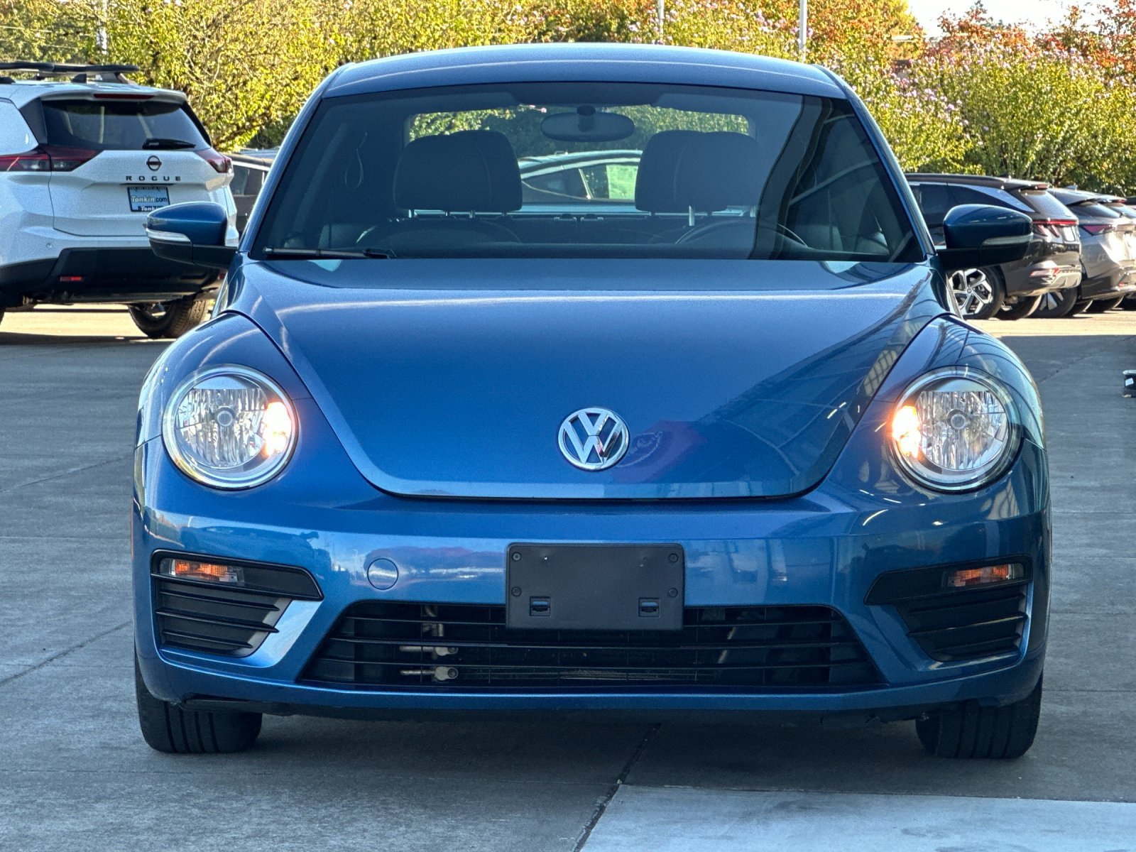 Used 2019 Volkswagen Beetle 2.0T S FWD image 9