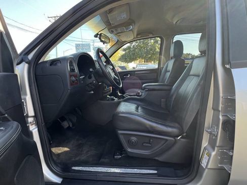 Used 2005 Saab 9-7X Arc image 12