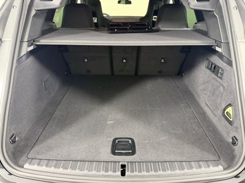 New 2026 BMW iX xDrive60 w/ M Sport Package image 14