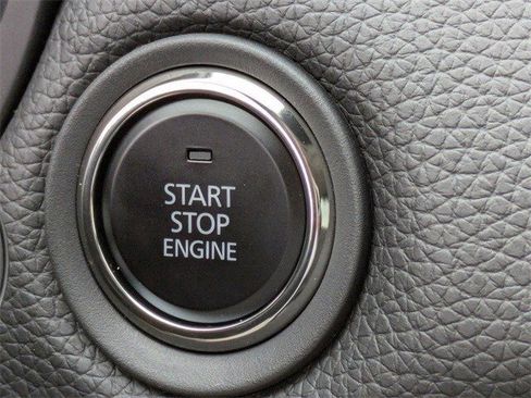 Used 2025 MAZDA CX-90 3.3 Turbo w/ Preferred Package image 29