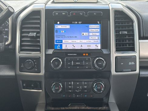 Certified 2019 Ford F250 Lariat w/ Lariat Value Package image 24