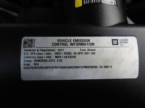 Used 2017 Chevrolet Silverado 2500 LT w/ LT Convenience Package AWD/4WD image 23