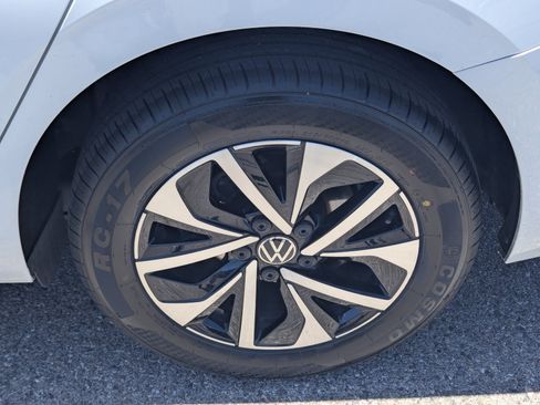 Used 2024 Volkswagen Jetta S FWD image 7