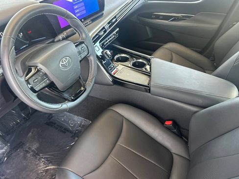 Certified 2023 Toyota Mirai w/ Advanced Technology Package RWD image 12