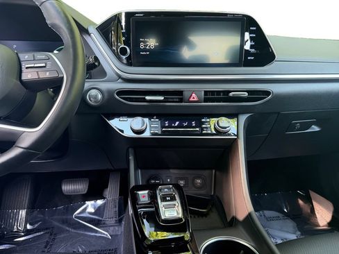 Used 2023 Hyundai Sonata Limited FWD image 11