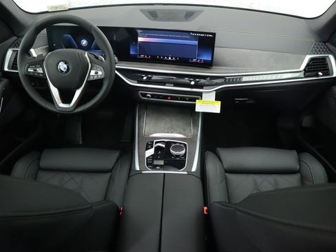Used 2026 BMW X5 sDrive40i w/ Parking Assistance Package RWD image 14