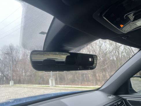 Certified 2024 Volkswagen Atlas Cross Sport SEL R-Line image 26