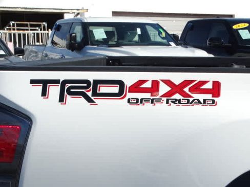 Used 2023 Toyota Tacoma TRD Off-Road w/ TRD Premium Off Road Package image 11