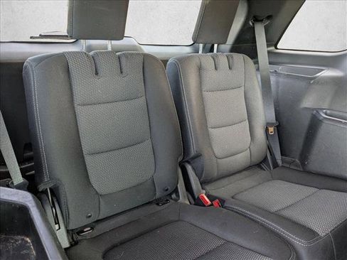 Used 2019 Ford Explorer XLT w/ Equipment Group 201A image 19